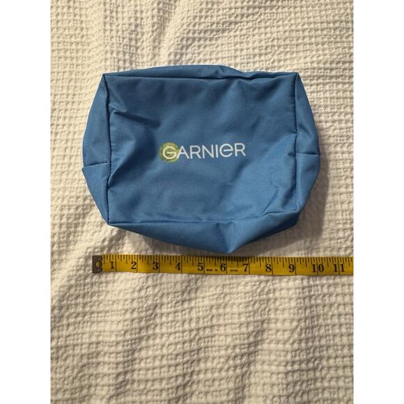 New Garnier Blue Makeup Bag "In Case of Emotional Overflow" Toiletry Pouch - Picture 4 of 5